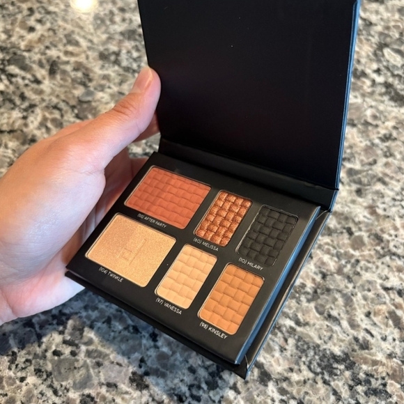 DOUCCE On The Go Pallete Make Up (BRAND NEW SEALED) - Picture 5 of 7